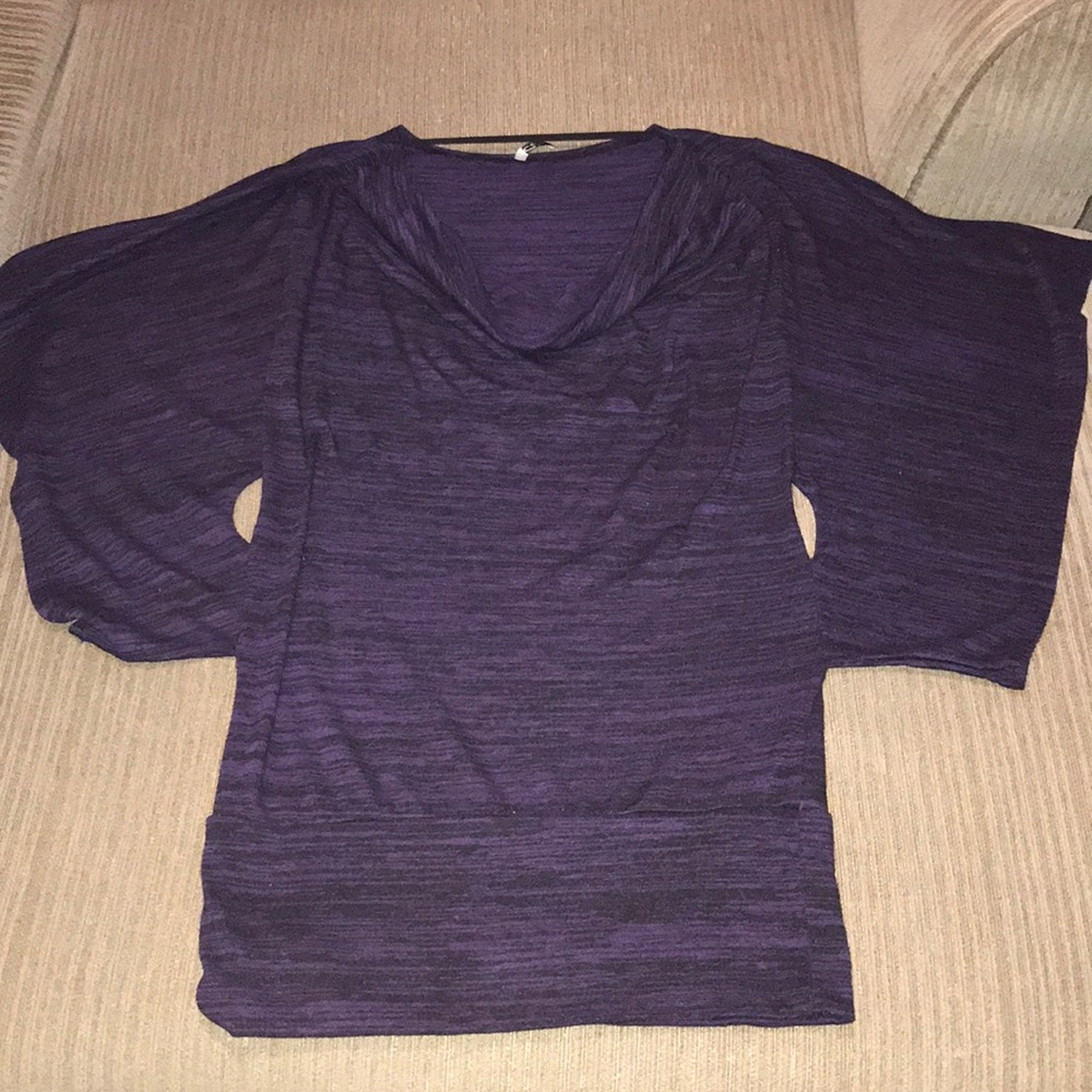 Short sleeved sweater